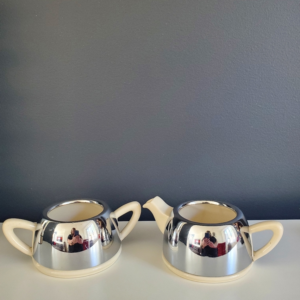 Everhot milk and sugar set